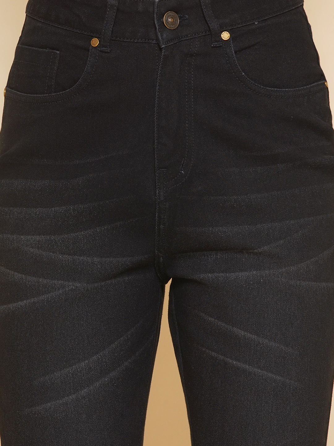 Raw hem Boot Cut Jeans in Black