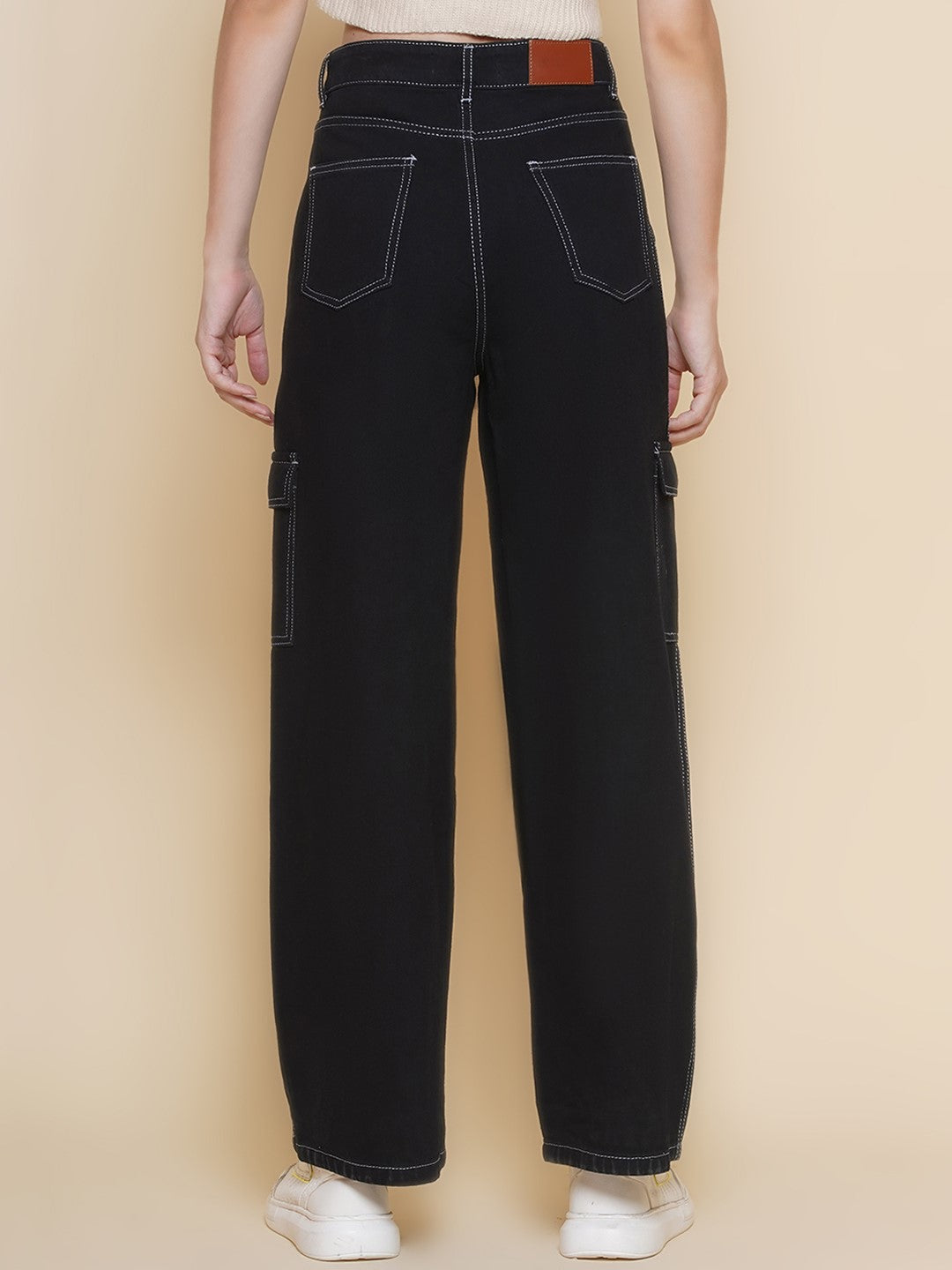 Women Cargo Wide Leg Jeans in Black