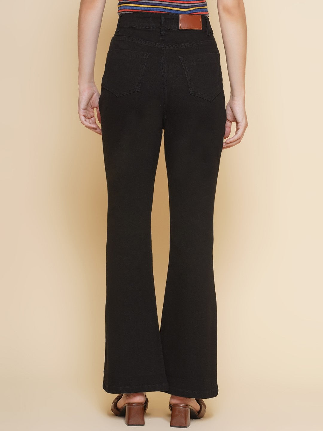 Women Boot Cut Jeans in Black