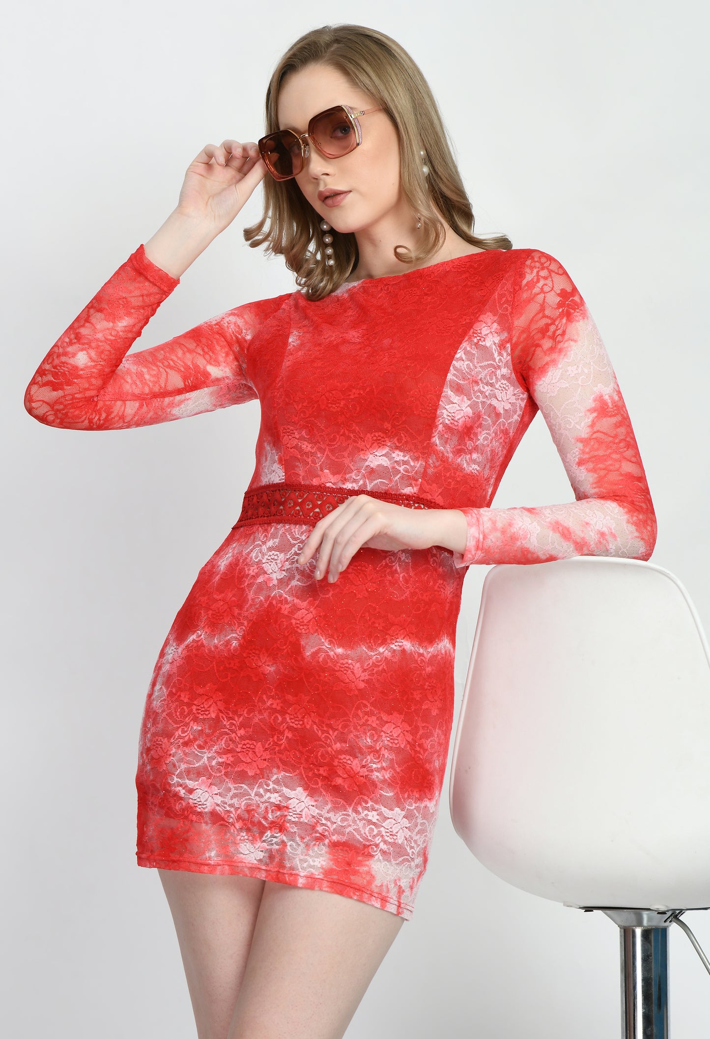 Red Lace Fabric Bodycone Dress